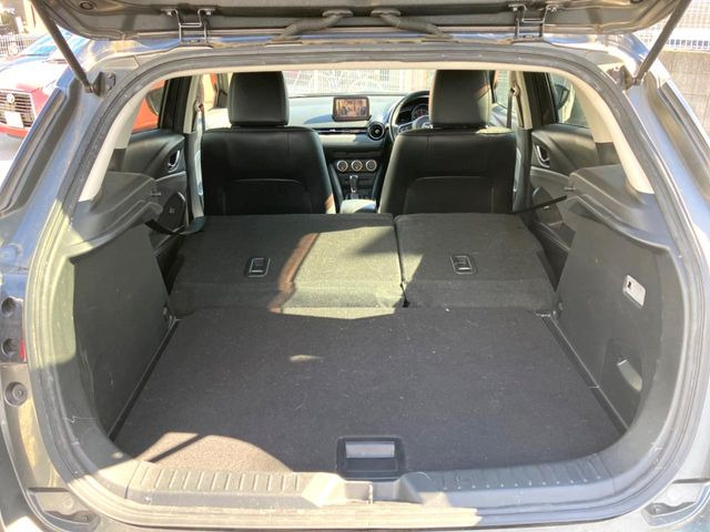 �����A�V�[�g��|���Ƃ���ȂɍL�X�Ƃ������Q�b�W���[���ɑ��ς����傫�ȉו��̂������������S�ł��ˁ�