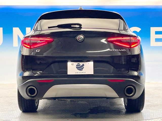 ●当店では第三者機関による車両品質鑑定を導入し、修復歴車を排除。鑑定書が発行されますので、ぱっと見ただけでは分からない箇所まで納得した上でご検討いただけます。※一部未実施の場合がございます。