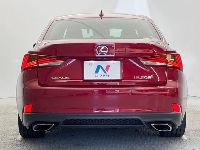 安心の最長10年・走行無制限保証(有償)をご用意。保証内容も充実はもちろん、無料点検&オイル交換や、年中無休の全国・24時間ロードサービスも付帯されておりますのでご安心下さい。