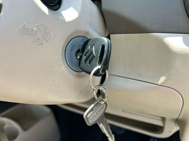 �y�L�[���X�G���g���[�z���ꂽ�ꏊ����h�A�̊J���ł��A�����^�b�`�Ŋy�X��荞�߂܂���