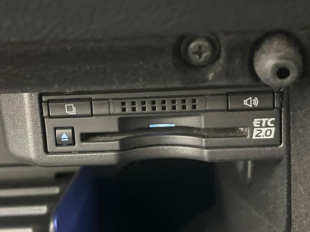 【ETC】高速道路の料金所をストレスなく通過!話題のスポットやサービスエリアに多い「スマートIC」利用時は必須のアイテムです。当店でセットアップを実施、ご納車当日からすぐにご利用いただけます!