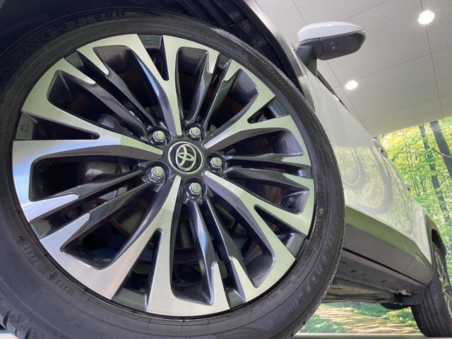 �y����18�C���`�A���~�z�C�[���z�O�ςɃ}�b�`���������A���~�z�C�[���𑕒����Ă���܂��B�e��ЊO�A���~�z�C�[����A�X�^�b�h���X�^�C�����戵�����Ă���܂��B���񂲑��k����������