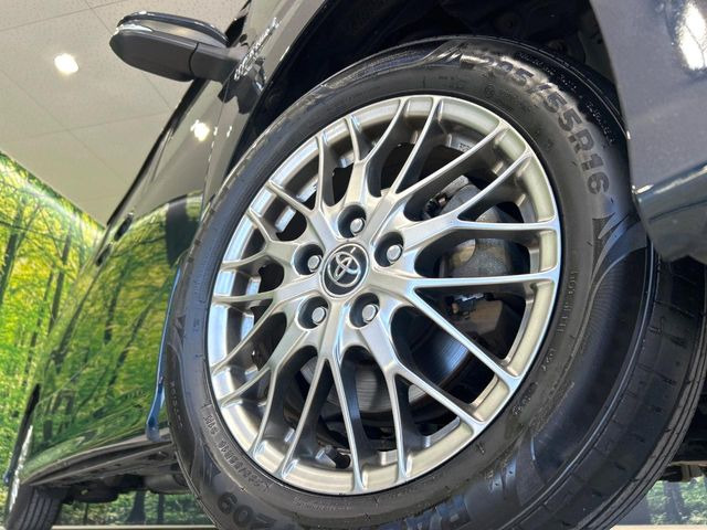 �y����16�C���`�A���~�z�C�[���z�O�ςɃ}�b�`���������A���~�z�C�[���𑕒����Ă���܂��B�e��ЊO�A���~�z�C�[����A�X�^�b�h���X�^�C�����戵�����Ă���܂��B���񂲑��k����������