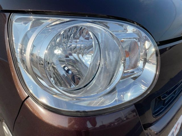 �yLED�w�b�h���C�g�z���V����ԑ��s�����ǍD�Ȏ��E���m�ۂ����S���ĉ^�]�ł��鍂�P�xLED�w�b�h���C�g�𑕔�!�_�����x�������A����d�͂��}�����Ă��܂��B