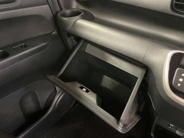 �S�ԃN���[�j���O�ς�!�ڗ����A����A�ւ���ȂǂȂ��R���f�B�V�����ǍD�ł�!!