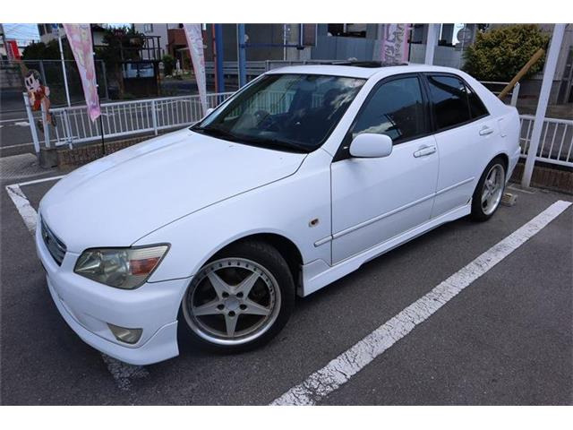 新入荷 アルテッツァ SXE10 110マークⅡ ヴェロッサ ブリッツ 車