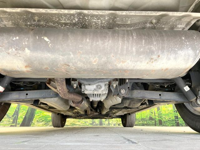 下回りがきれいなうちに、防錆加工の施工がオススメ。降雪地域はもちろん、沿岸部にお住いの方や、趣味でマリン・ウィンタースポーツをされる方にご好評いただいております。