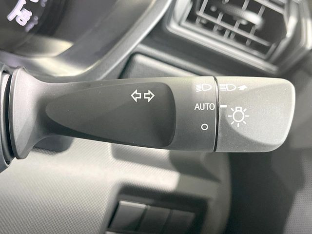 �y�I�[�g���C�g�z����̖��邳�ɉ����Ď����Ńw�b�h���C�g�̓_���E�������ł���@�\�ł�!���C�g�̕t���Y��E�����Y��Ȃǂ������Ȃ�A�J�̓���[���̑��s�����S!�g���l���ʉߎ����֗��ł��ˁ�