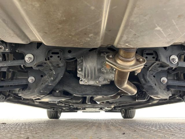 下回りがきれいなうちに、防錆加工の施工がオススメ。降雪地域はもちろん、沿岸部にお住いの方や、趣味でマリン・ウィンタースポーツをされる方にご好評いただいております。