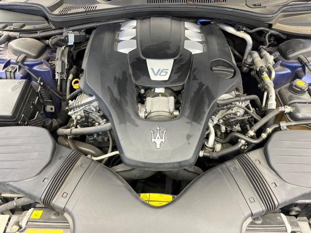 �����X�ł́A�e���[�J�[�̐�p�f�f�e�X�^�[�𓱓��B���Ǝ��i�����e�N�j�J���X�^�b�t���풓���Ă���܂��̂ŁA������̍ۂɂ����S���Ă����p���������܂��B