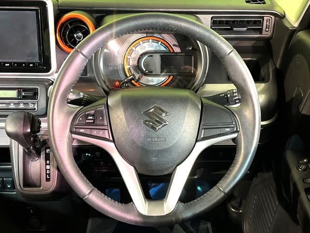 �y�����v�����X�e�A�����O�z�㎿�Ȋv���g�p���邱�ƂŁA��ɂ����������݂ƂĂ��^�]���₷���n���h���ł���