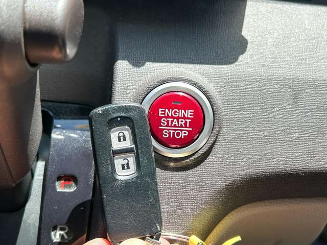 �y�X�}�[�g�L�[&�v�b�V���X�^�[�g�V�X�e���z�J�o����|�P�b�g�ɓ��ꂽ�܂܃h�A�̊J���ł��A�����^�b�`�Ŋy�X�G���W�����������܂���