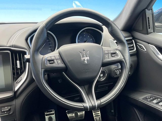 ���n���h�����̃X�������Ȃ��A���ꂢ�ȏ�Ԃ��ێ����Ă���܂��B�e�X�C�b�`���̓�����m�F�ς݂ł��B