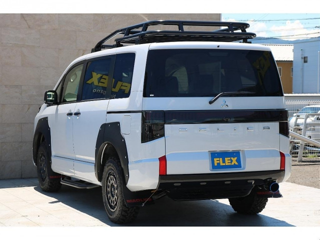 デリカD:52.2 ブラック エディション 4WD