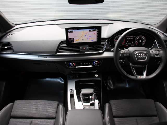 Q5スポーツバック40 TDI クワトロ Sライン ディーゼル 4WD