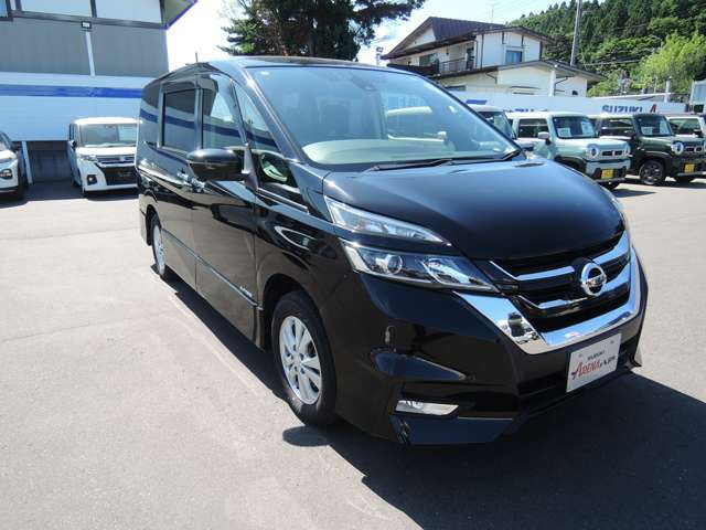 セレナ2.0 ハイウェイスター VセレクションII 4WD