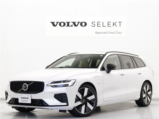 V60ウルトラ T6  AWD プラグインハイブリッド 4WD