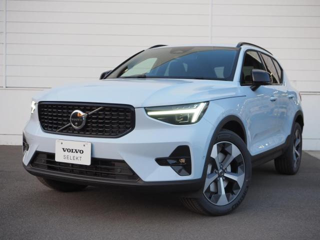 XC40ウルトラ B4 AWD 4WD