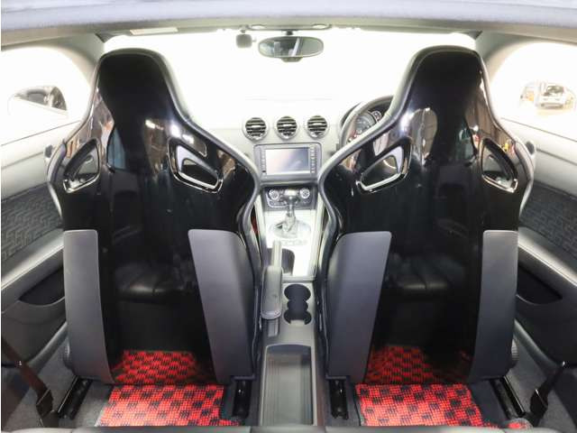 TT RSクーペ2.5 4WD