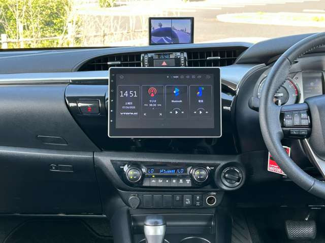 20代中心の若いスタッフがご対応させていただきます!お客様のご希望に添えるよう努めてまいりますので、宜しくお願い致します。自社整備工場も完備しご納車後のアフターメンテナンスもお気軽にご相談くださいませ。