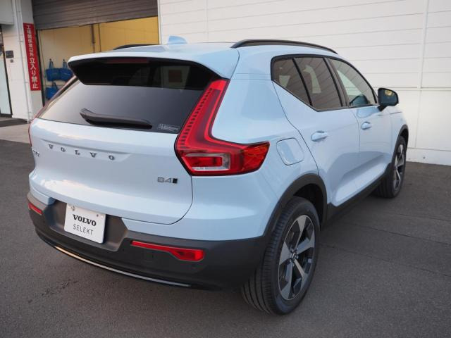XC40ウルトラ B4 AWD 4WD