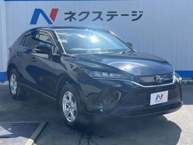 大好評のボディコーティング「弾スプラッシュコート」もご納車までに施工可能。通常のガラスコートと異なる、耐久年数6年の無機質ガラスコーティングが、ボディをキレイな状態に保ってくれます。