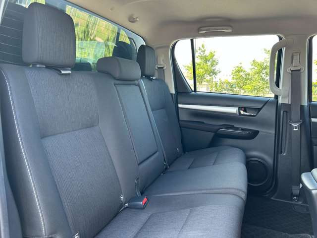 ご覧いただき誠に有難うございます。【GLOBAL CREST幸手店】 埼玉県幸手市の1000坪ほどの広大な敷地に常時150台以上展示しております。屋内でご覧いただくことも可能です。