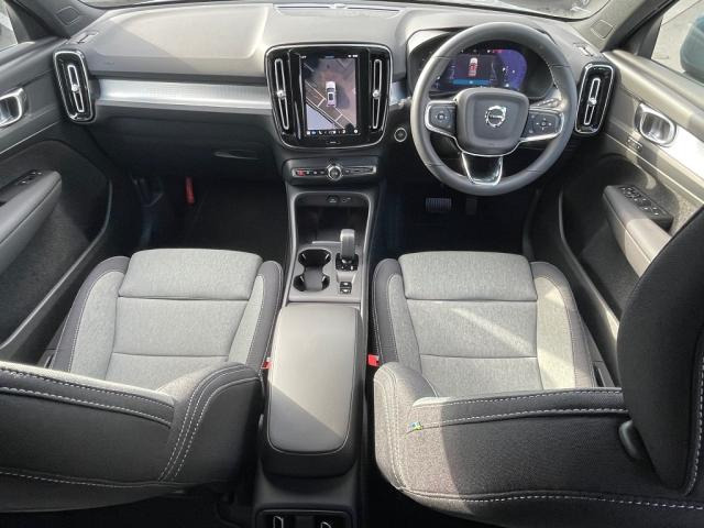 XC40プラス プロ B4 AWD 4WD