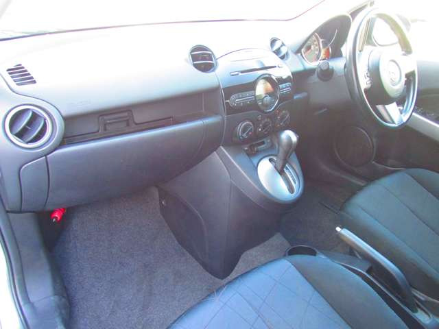 �{�������������肪�Ƃ��������܂��B������̎ԗ��f�ڒ��݌ɂ���!!�����X�̍ۂ͂��A�����肢�v���܂��B