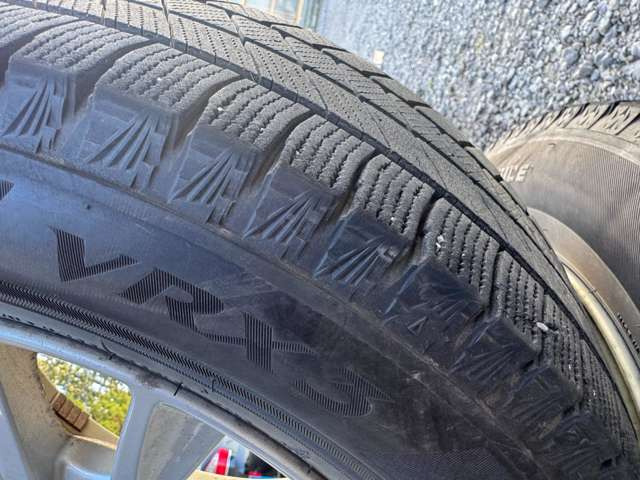 ☆約1000坪の広々展示場・グループ在庫100台以上の在庫数☆幅広いラインナップで、いろいろなタイプの車両をご覧いただけます!最適な1台がきっと見つかります。