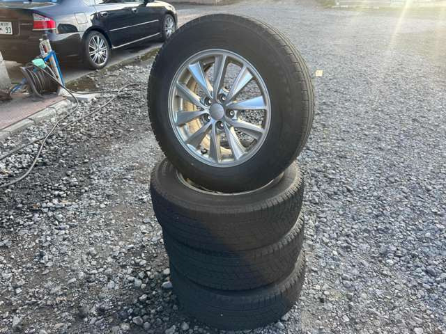 ☆納得の金額で日本全国にお届けいたします☆北海道内であれば自社搬送車にて弊社スタッフがお届けいたします!道外のお客様は、地域に合わせてその時に1番コストのかからない納車方法をご案内しております!