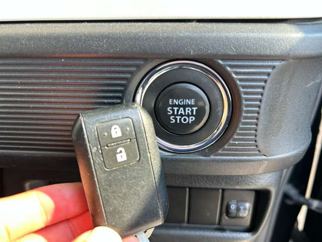 �y�X�}�[�g�L�[&�v�b�V���X�^�[�g�V�X�e���z�J�o����|�P�b�g�ɓ��ꂽ�܂܃h�A�̊J���ł��A�����^�b�`�Ŋy�X�G���W�����������܂���