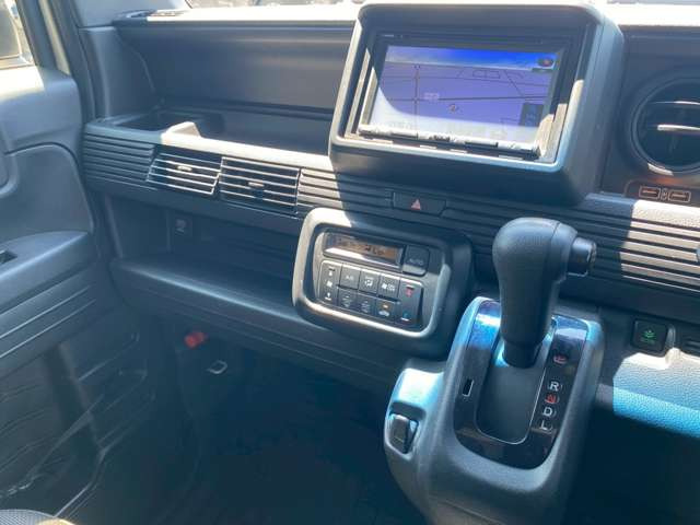 �X���[�N���X����X�̎ԗ��͍Œ�2�N�̈��S�ۏ؂��ʓr�L���ł��t���ł��܂�!�ڍׂ͓��X�X�^�b�t�܂ł��C�y�ɂ��₢���킹�������B