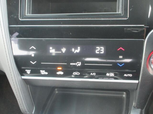 �I�[�g�G�A�R���Ŏ����D�݂̎�����f�����ݒ�o���܂��B���K�Ȏ����ŁA���K�ȉ^�]�����y���݉�����!