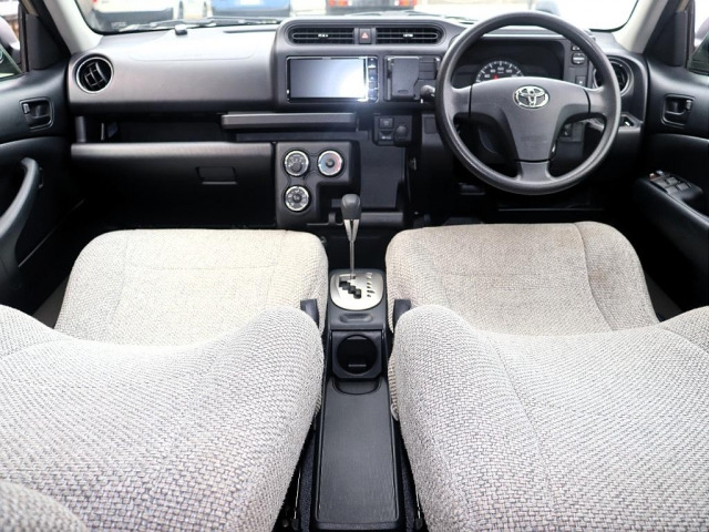 サクシードバン1.5 TX