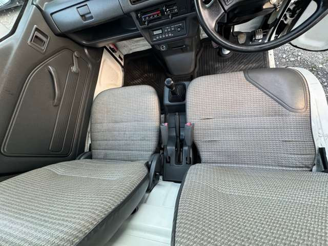 ���S�҂̕��ł����S���ĉ^�]���Ă��������鎋��̍L���ƂȂ��Ă���܂��B