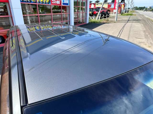 こちらも凹みなく綺麗です。