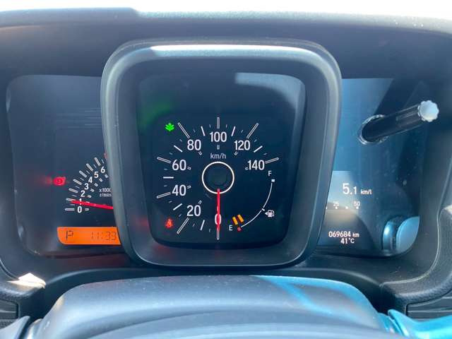 �X���[�N���X����X�͑��݌�200��ȏ�W��!���q�l�̂��C�ɓ����1�䂪�����ƌ�����܂�!�y�����ԁA���ʎԁA�L�����s���O�J�[�ɕ����ԗ��܂œX���ɖ����݌ɂ����T���ł��܂��􂨋C�y�ɂ����X��������!