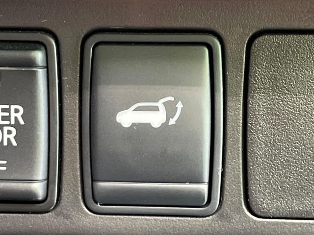 �y�p���[�o�b�N�h�A�z�X�}�[�g�L�[��^�]�Ȃ̃{�^�������������Ń��A�Q�[�g�������ŊJ���܂�!�ו��������Ă��鎞��A�����ʒu�ɂ���o�b�N�h�A��߂�ۂɕ֗��ȋ@�\�ł���