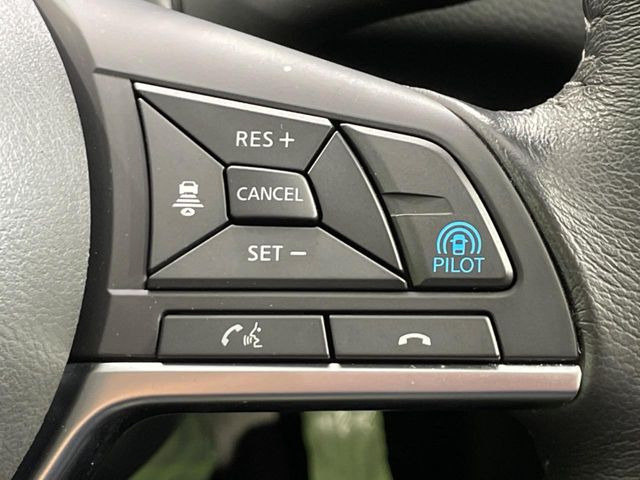 �y�v���p�C���b�g�z�������H�ł̒��������s���y��!!�a�؎��Ə��񑖍s�̃V�[���ŁA�A�N�Z���E�u���[�L�E�X�e�A�����O�������Ő��䂵�A�������^�]�̕��S���y�����Ă���܂���