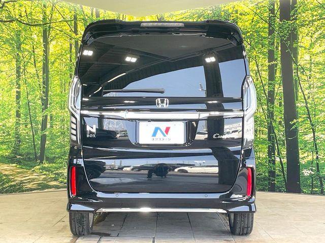 安心の最長10年・走行無制限保証(有償)をご用意。保証内容も充実はもちろん、無料点検&オイル交換や、年中無休の全国・24時間ロードサービスも付帯されておりますのでご安心下さい。