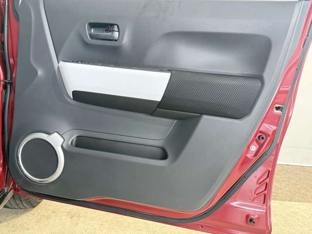 車検3回は受けられる!!そんな良質な軽自動車ばかりを揃えています!!こんな良い軽四もあったんだとお宝探しの感覚でお車をお選びできます!!