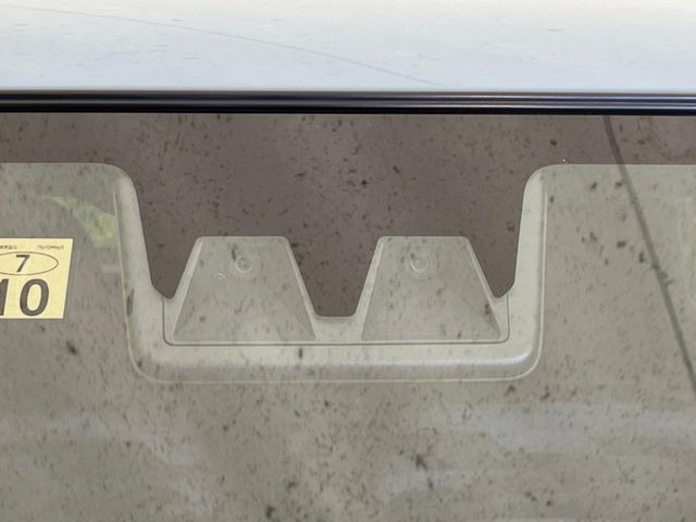 �y�X�}�[�g�A�V�X�g�z���s���ɑO���̎ԗ�����F�����A�Փ˂������Ȏ��͌x��ƃu���[�L�ŏՓˉ���Ɣ�Q�y�����A�V�X�g�B�����S�Ƀh���C�u�����y���݂��������܂��B