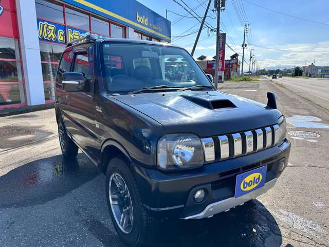 お車の知識がなくても大丈夫です!皆様のご来店をスタッフ一同、心よりお待ちしております。