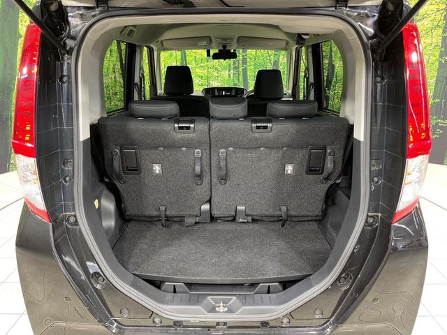 普段のお買い物や通勤、送迎等に十分な荷室スペースを確保しております。セカンドシートを倒すと、大きな荷物の積載も可能です♪