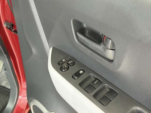 車検3回は受けられる!!そんな良質な軽自動車ばかりを揃えています!!こんな良い軽四もあったんだとお宝探しの感覚でお車をお選びできます!!