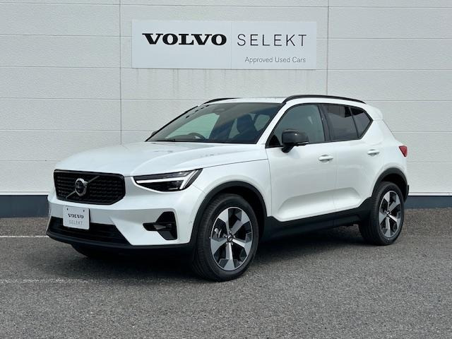 XC40ウルトラ B4 AWD 4WD