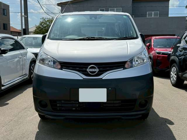 NV200バネットバン1.6 DX 4WD