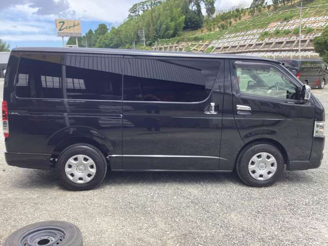 �C�[�W�[�N���[�U�[!