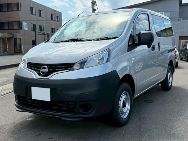 NV200バネットバン1.6 DX 4WD